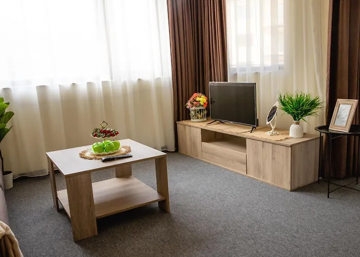 With Balcony شقة *